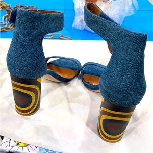 Jeffrey Campbell “Lindsay” Heel Sandals. Size 8. Dark Blue Denim w/Circle Heels.